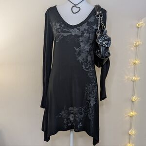 Y2K Black Long Sleeve Dress with Grungy Design